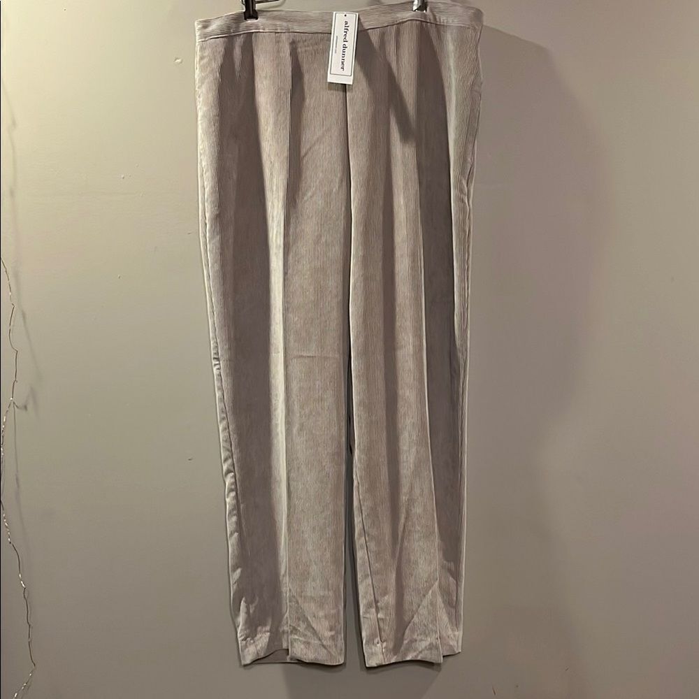 Alfred Dunner Women's Light Gray Trousers
